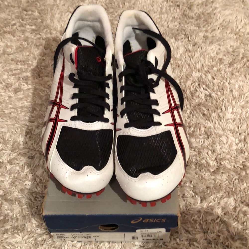 Track spikes